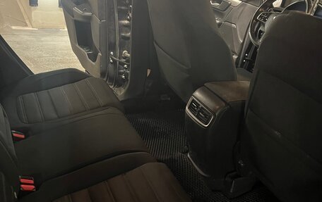 Honda CR-V IV, 2018 год, 2 400 000 рублей, 13 фотография