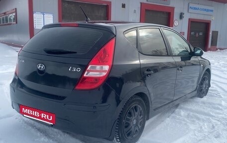 Hyundai i30 I, 2010 год, 630 000 рублей, 3 фотография