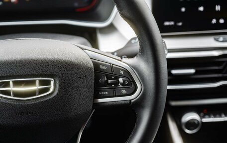 Geely Coolray I, 2023 год, 1 900 000 рублей, 18 фотография