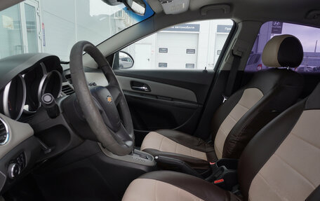 Chevrolet Cruze II, 2012 год, 711 000 рублей, 10 фотография