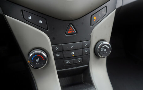 Chevrolet Cruze II, 2012 год, 711 000 рублей, 15 фотография