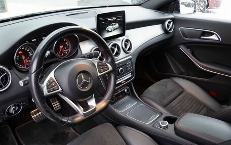 Mercedes-Benz CLA, 2016 год, 1 880 000 рублей, 9 фотография