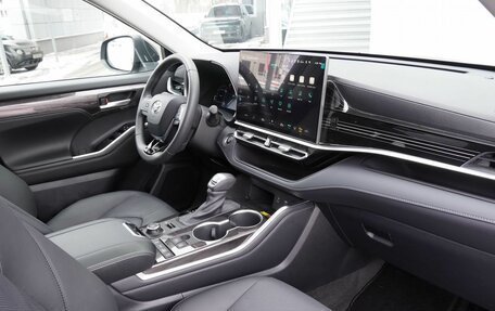 Toyota Highlander, 2025 год, 5 400 000 рублей, 14 фотография