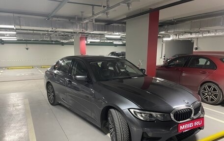 BMW 3 серия, 2020 год, 3 200 000 рублей, 2 фотография