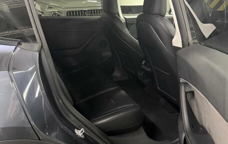 Tesla Model Y I, 2022 год, 4 600 000 рублей, 7 фотография