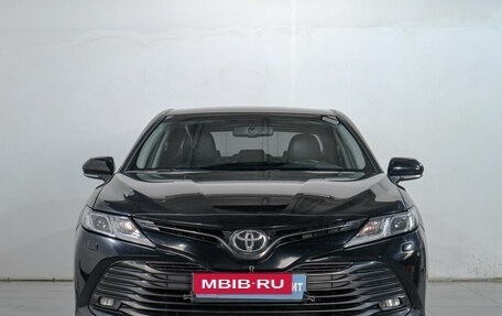 Toyota Camry, 2019 год, 2 539 000 рублей, 2 фотография