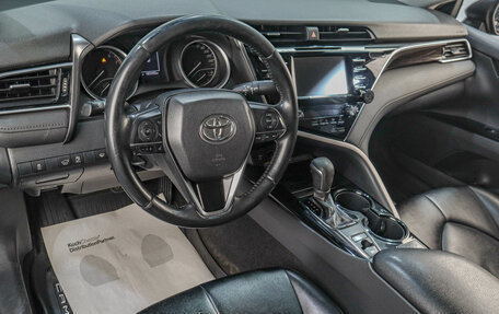 Toyota Camry, 2019 год, 2 539 000 рублей, 9 фотография