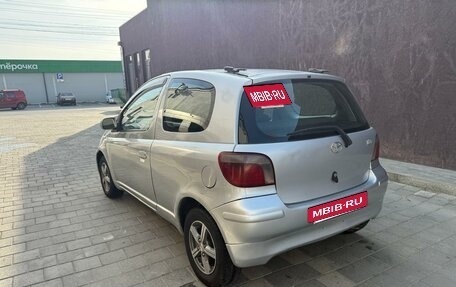 Toyota Vitz, 2001 год, 290 000 рублей, 3 фотография