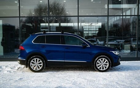 Volkswagen Tiguan II, 2021 год, 3 300 000 рублей, 8 фотография