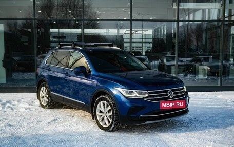 Volkswagen Tiguan II, 2021 год, 3 300 000 рублей, 5 фотография