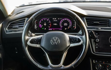 Volkswagen Tiguan II, 2021 год, 3 300 000 рублей, 16 фотография