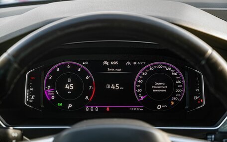 Volkswagen Tiguan II, 2021 год, 3 300 000 рублей, 19 фотография