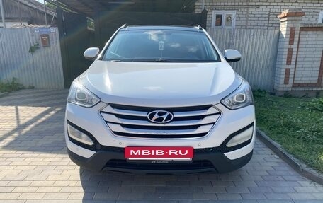 Hyundai Santa Fe III рестайлинг, 2014 год, 1 600 000 рублей, 4 фотография
