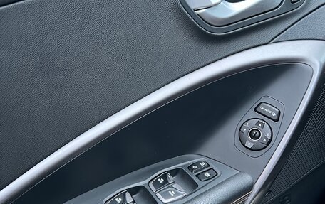 Hyundai Santa Fe III рестайлинг, 2013 год, 1 700 000 рублей, 10 фотография