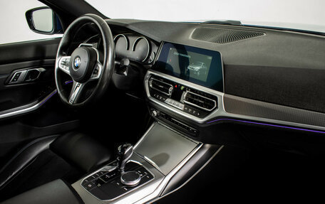 BMW 3 серия, 2019 год, 3 870 000 рублей, 10 фотография