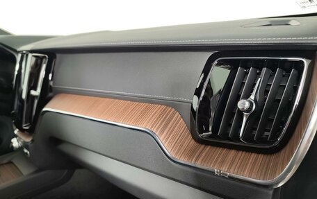 Volvo XC60 II, 2025 год, 7 050 000 рублей, 21 фотография