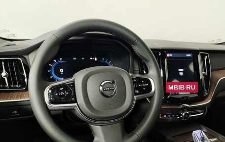 Volvo XC60 II, 2025 год, 7 050 000 рублей, 11 фотография