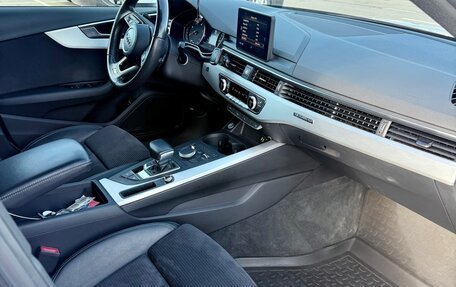 Audi A4, 2019 год, 2 520 000 рублей, 4 фотография