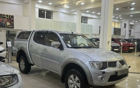 Mitsubishi L200 IV рестайлинг, 2012 год, 1 475 000 рублей, 3 фотография