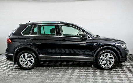 Volkswagen Tiguan II, 2021 год, 3 690 000 рублей, 4 фотография