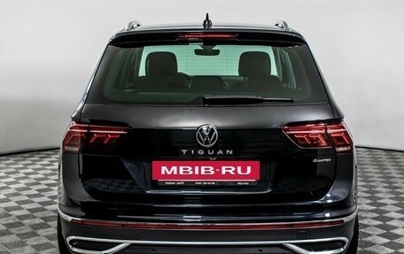 Volkswagen Tiguan II, 2021 год, 3 690 000 рублей, 6 фотография