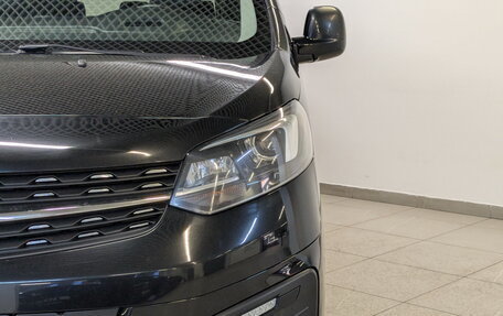 Opel Zafira Life I, 2021 год, 3 550 000 рублей, 18 фотография