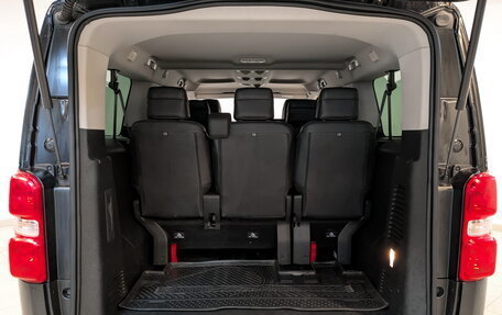 Opel Zafira Life I, 2021 год, 3 550 000 рублей, 10 фотография