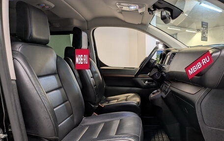 Opel Zafira Life I, 2021 год, 3 550 000 рублей, 25 фотография