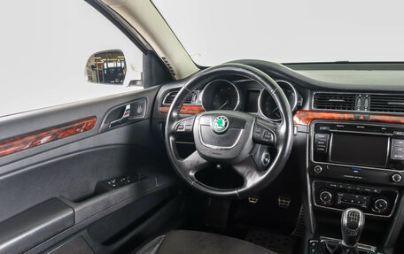 Skoda Superb III рестайлинг, 2012 год, 1 129 000 рублей, 13 фотография