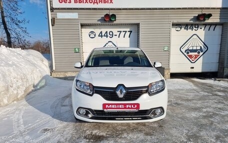 Renault Logan II, 2014 год, 1 200 000 рублей, 2 фотография