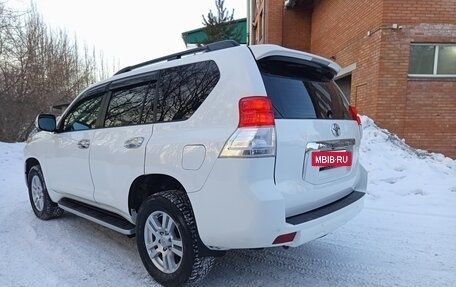 Toyota Land Cruiser Prado 150 рестайлинг 2, 2009 год, 2 850 000 рублей, 12 фотография