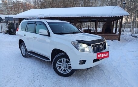 Toyota Land Cruiser Prado 150 рестайлинг 2, 2009 год, 2 850 000 рублей, 11 фотография