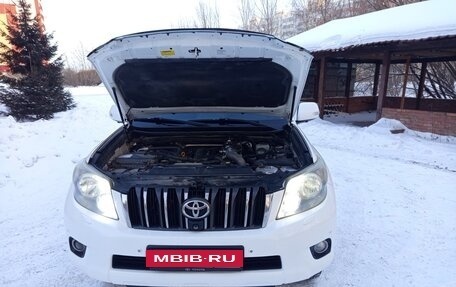 Toyota Land Cruiser Prado 150 рестайлинг 2, 2009 год, 2 850 000 рублей, 21 фотография