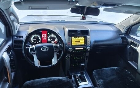 Toyota Land Cruiser Prado 150 рестайлинг 2, 2009 год, 2 850 000 рублей, 27 фотография