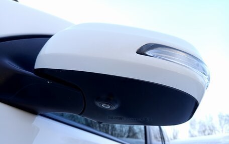 Toyota Land Cruiser Prado 150 рестайлинг 2, 2009 год, 2 850 000 рублей, 40 фотография