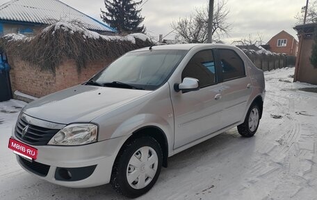 Renault Logan I, 2012 год, 545 000 рублей, 2 фотография