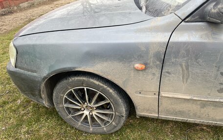 Hyundai Accent II, 2004 год, 300 000 рублей, 9 фотография