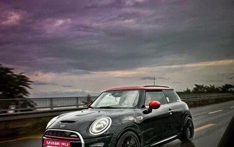 MINI Hatch, 2018 год, 2 450 000 рублей, 7 фотография