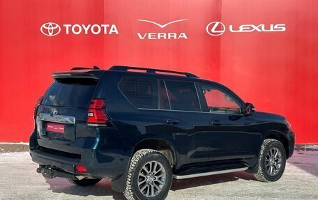 Toyota Land Cruiser Prado 150 рестайлинг 2, 2018 год, 5 250 000 рублей, 8 фотография