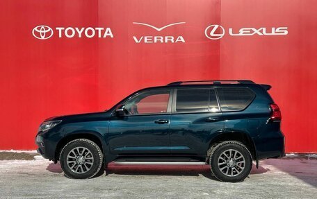 Toyota Land Cruiser Prado 150 рестайлинг 2, 2018 год, 5 250 000 рублей, 5 фотография