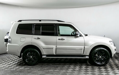 Mitsubishi Pajero IV, 2019 год, 4 210 000 рублей, 4 фотография