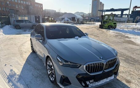 BMW 5 серия, 2023 год, 7 950 000 рублей, 3 фотография