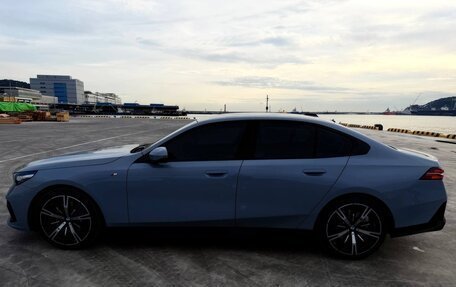 BMW 5 серия, 2023 год, 7 950 000 рублей, 10 фотография