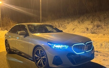 BMW 5 серия, 2023 год, 7 950 000 рублей, 2 фотография