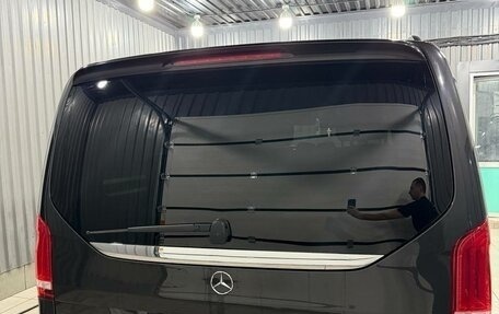 Mercedes-Benz V-Класс, 2019 год, 4 600 000 рублей, 6 фотография