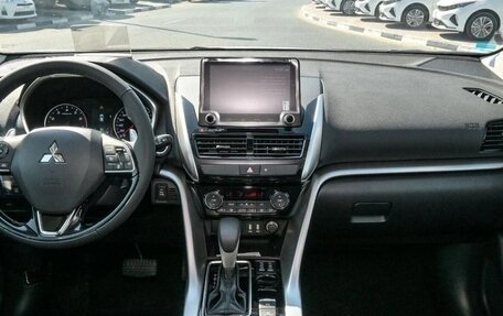Mitsubishi Eclipse Cross, 2025 год, 2 280 000 рублей, 15 фотография