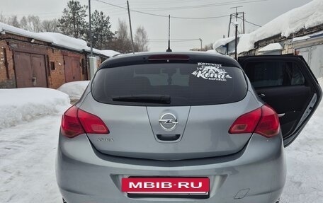 Opel Astra J, 2010 год, 690 000 рублей, 7 фотография