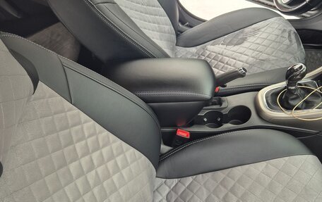 Opel Astra J, 2010 год, 690 000 рублей, 15 фотография