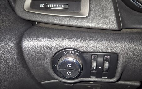 Opel Astra J, 2010 год, 690 000 рублей, 16 фотография