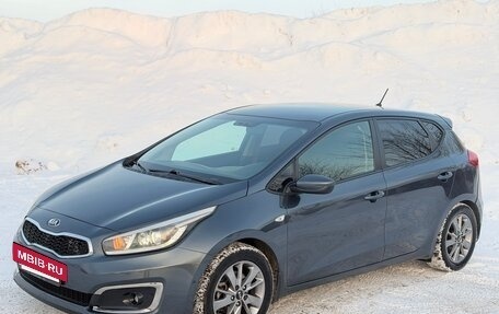 KIA cee'd III, 2015 год, 690 000 рублей, 2 фотография